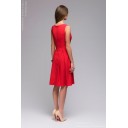 Красное платье длины мини без рукавов с декольте